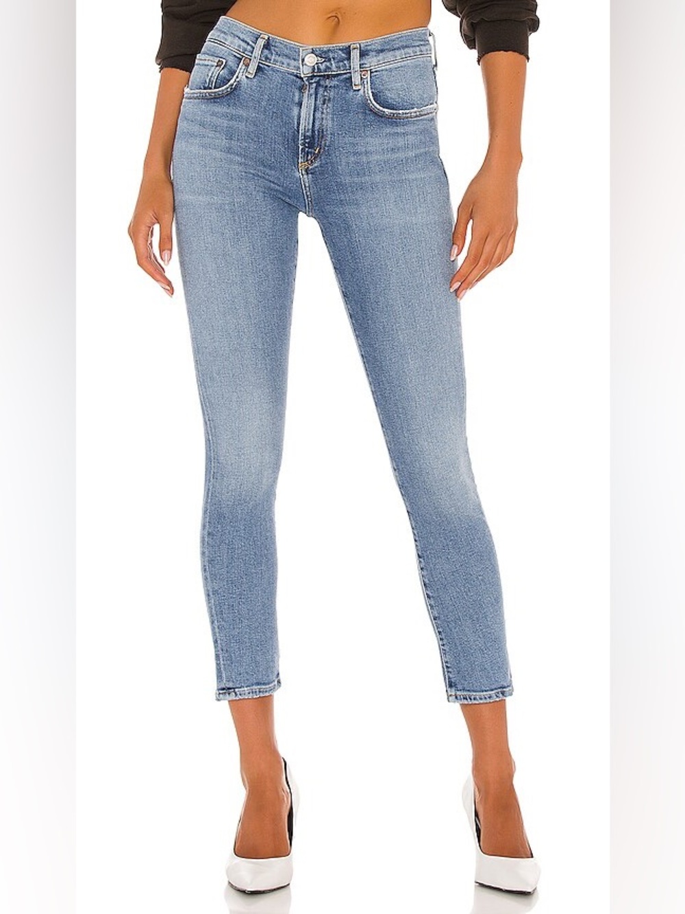 AGOLDE Toni Mid Rise Straight Jeans in Precipice.